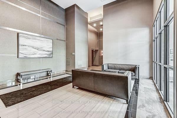 2490 Old Bronte Road, Unit 503 thumbnail 5