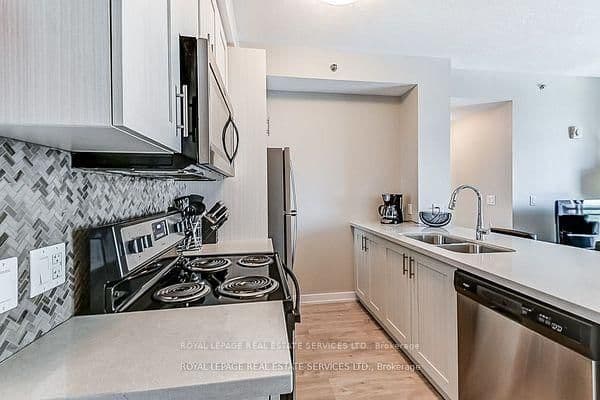 2490 Old Bronte Road, Unit 503 thumbnail 6