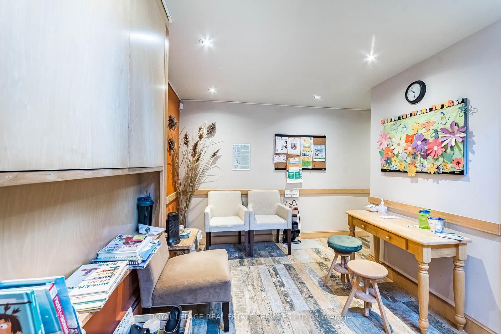 357 Jane Street thumbnail 16