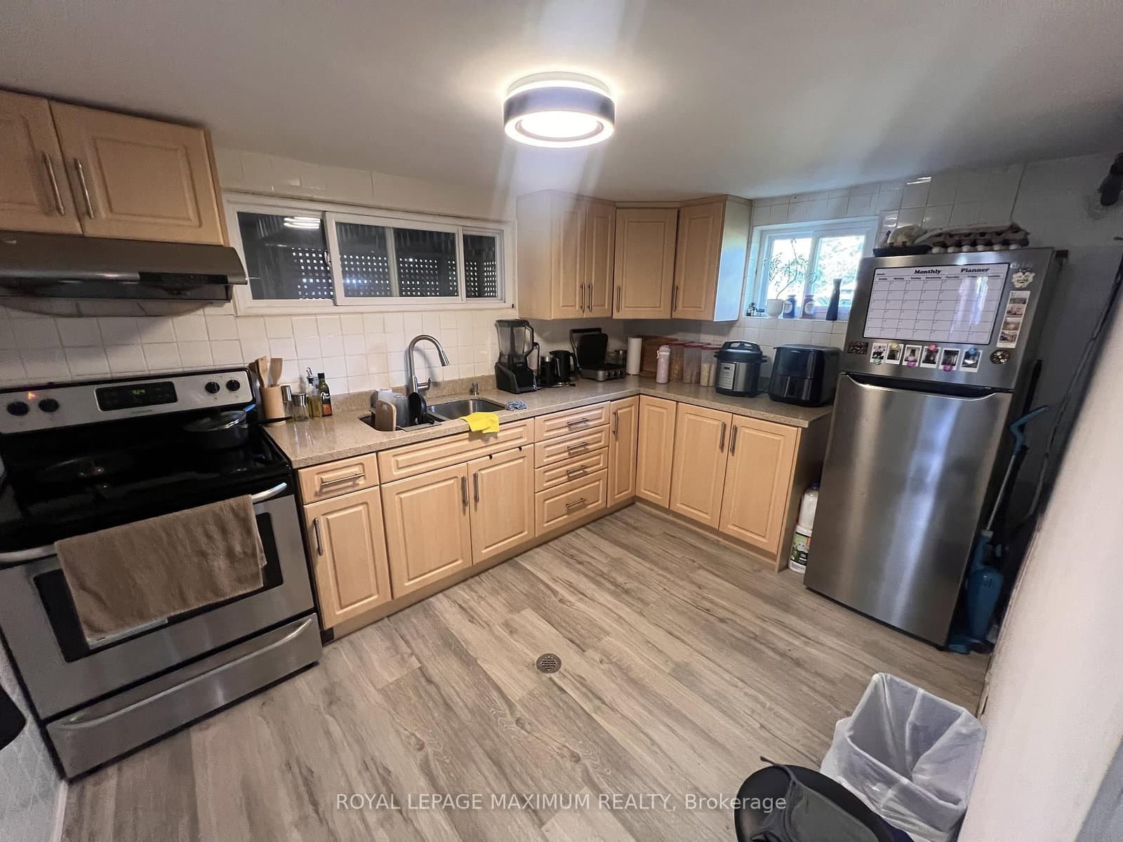 16 Langholm Drive, Unit Bsmt #2 thumbnail 2