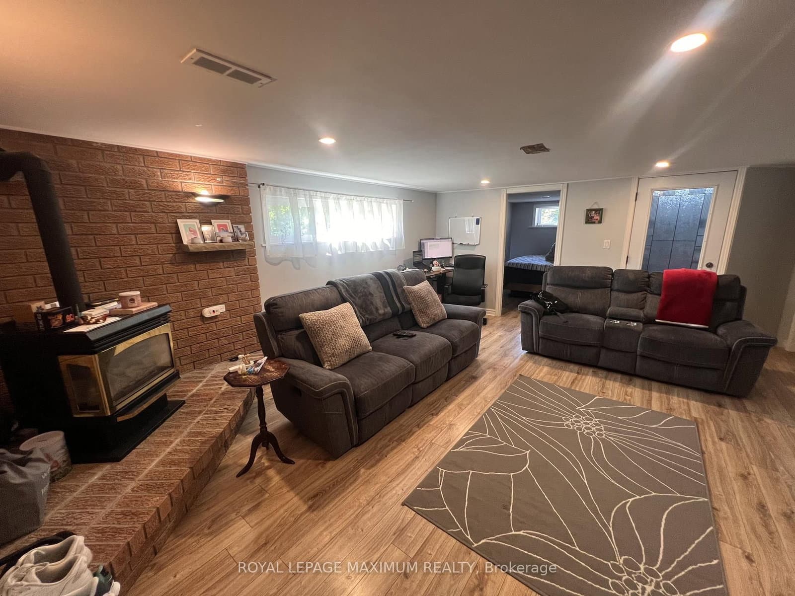 16 Langholm Drive, Unit Bsmt #2 thumbnail 4