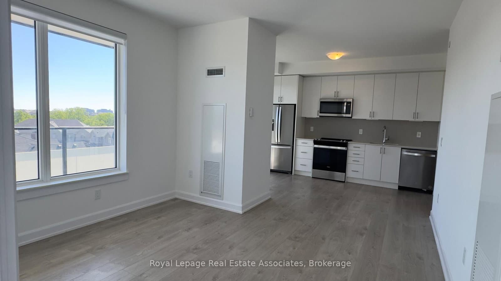 3200 William Coltson Avenue, Unit 407 thumbnail 7