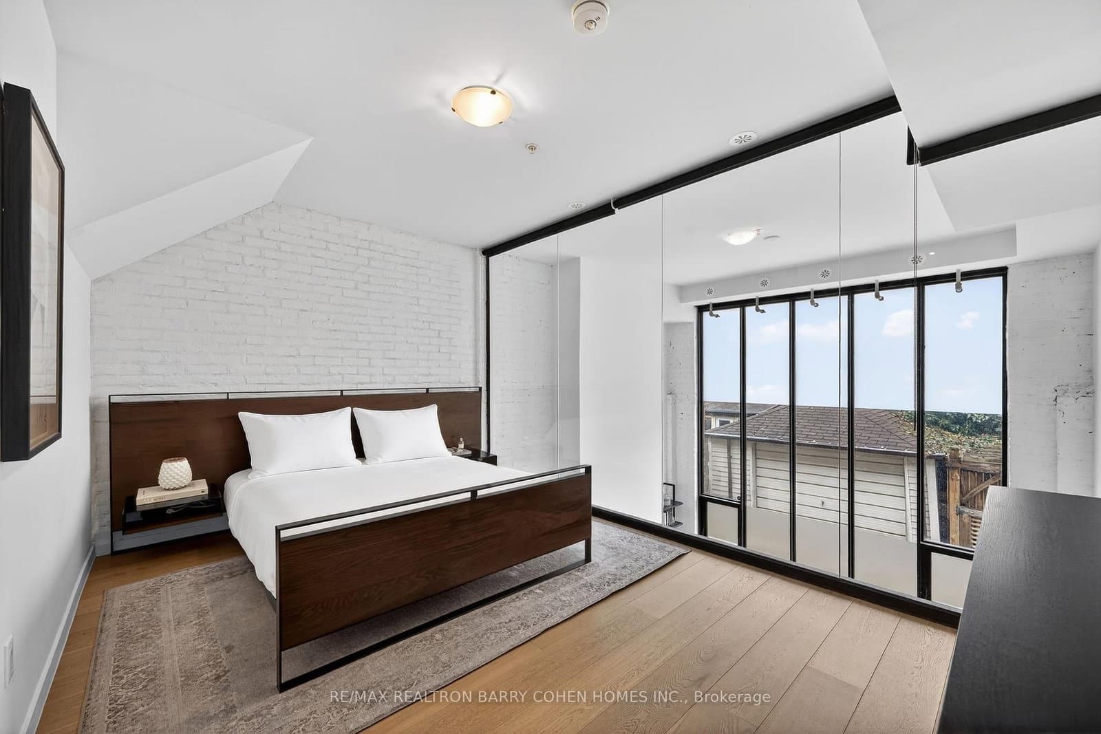 50 Bartlett Avenue, Unit 7 thumbnail 24