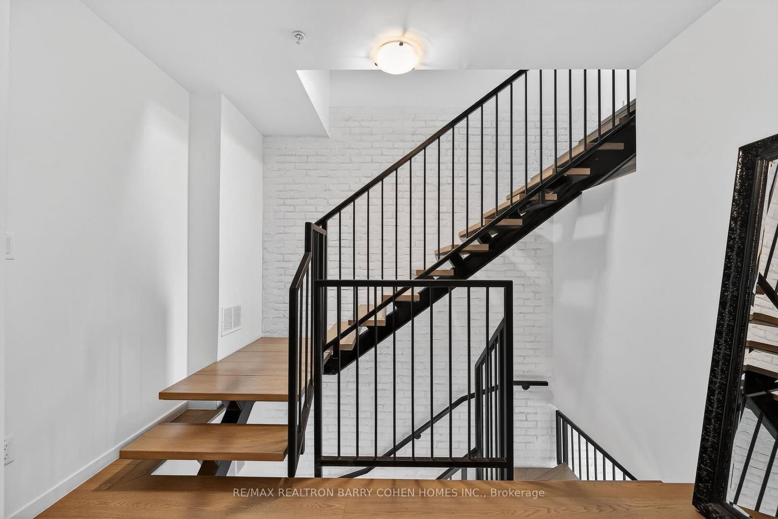 50 Bartlett Avenue, Unit 7 thumbnail 30