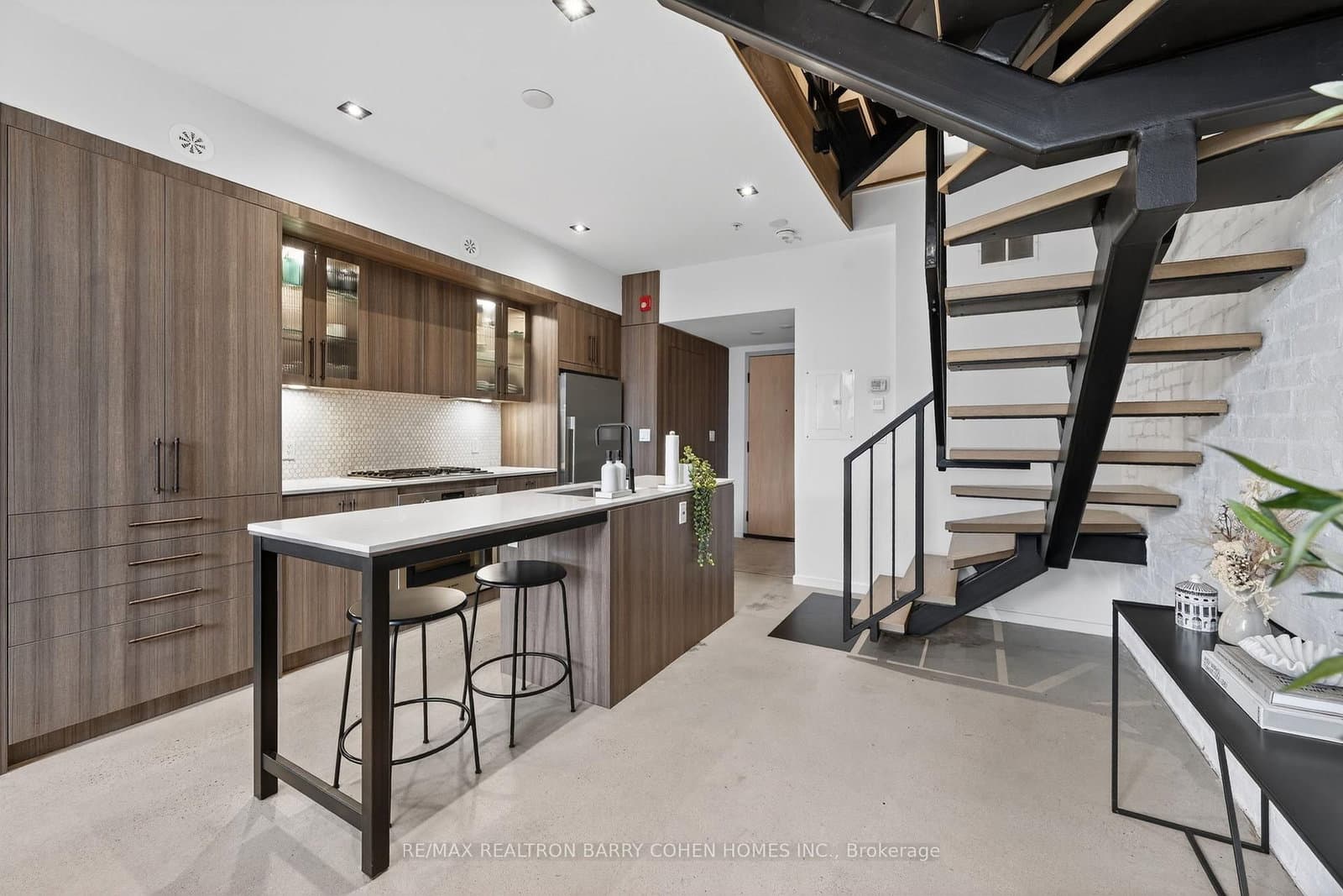 50 Bartlett Avenue, Unit 7 thumbnail 6