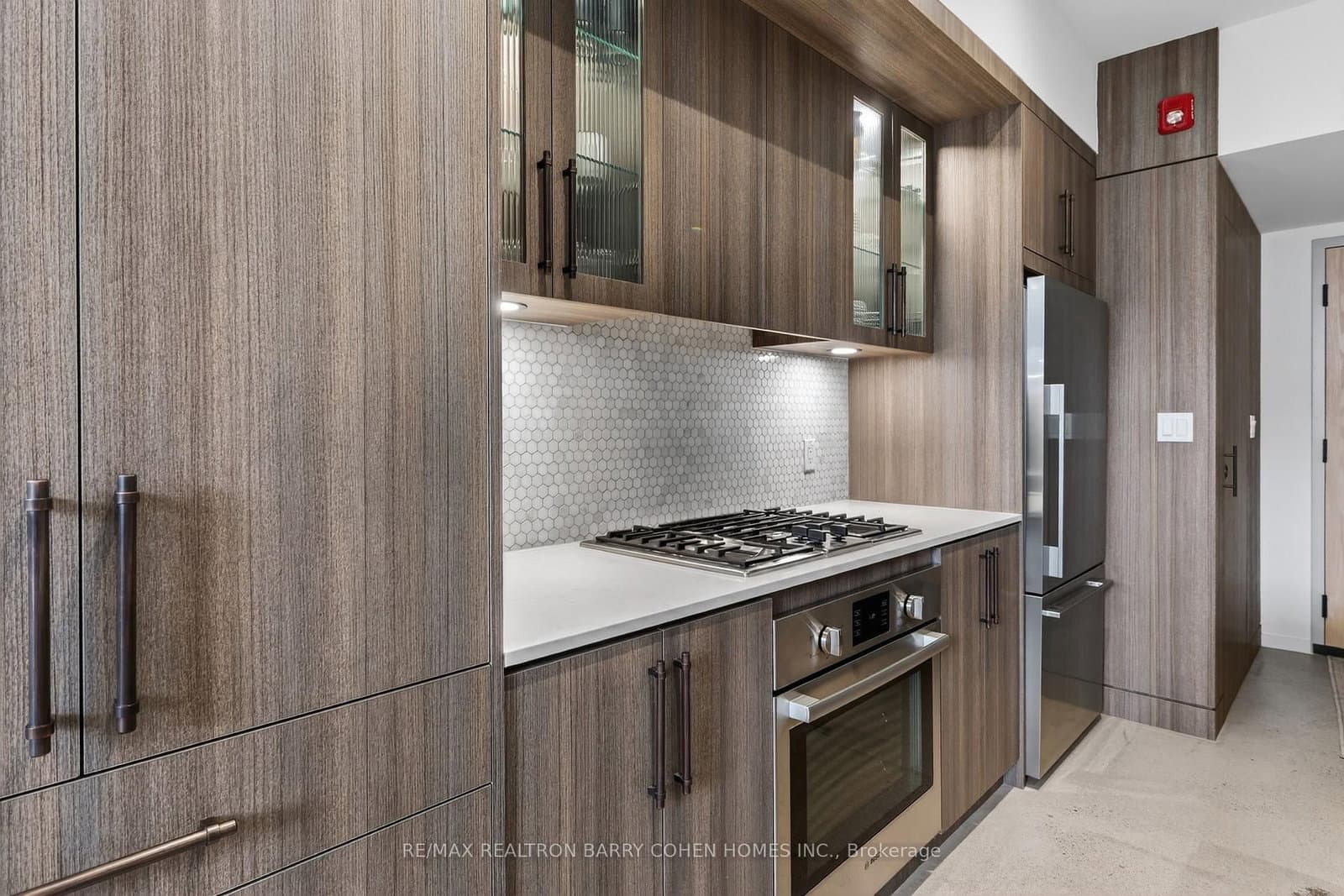 50 Bartlett Avenue, Unit 7 thumbnail 8