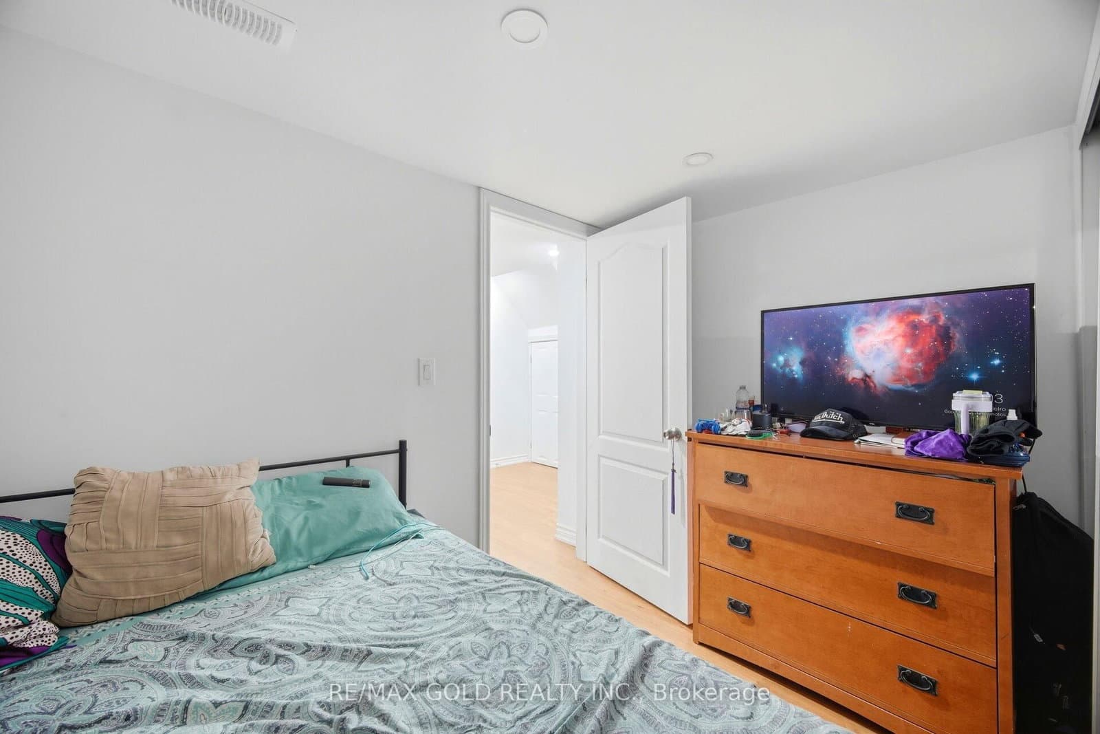 98 Albright Road thumbnail 42