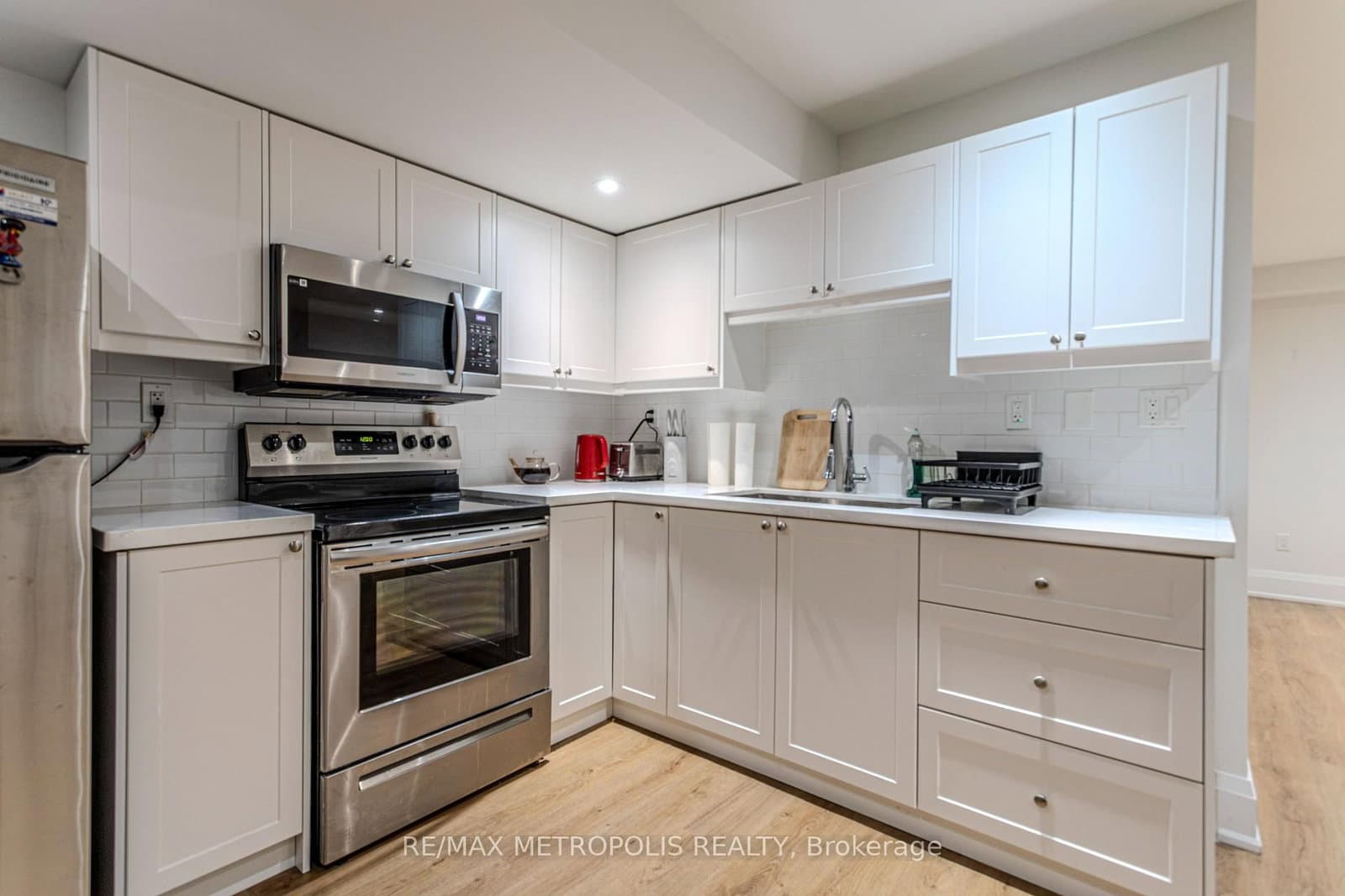 79A Laburnham Avenue, Unit Basement thumbnail 11