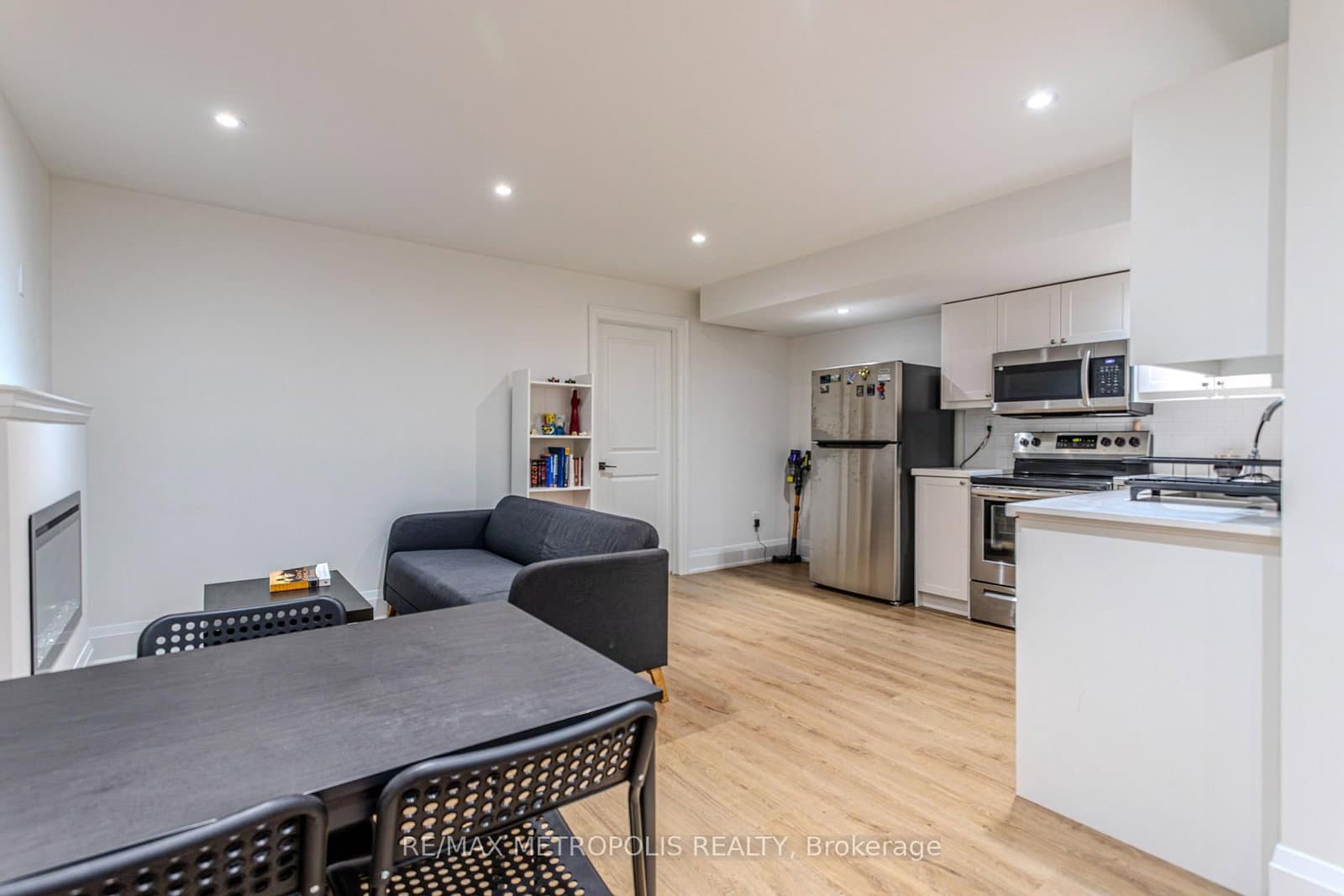 79A Laburnham Avenue, Unit Basement thumbnail 16