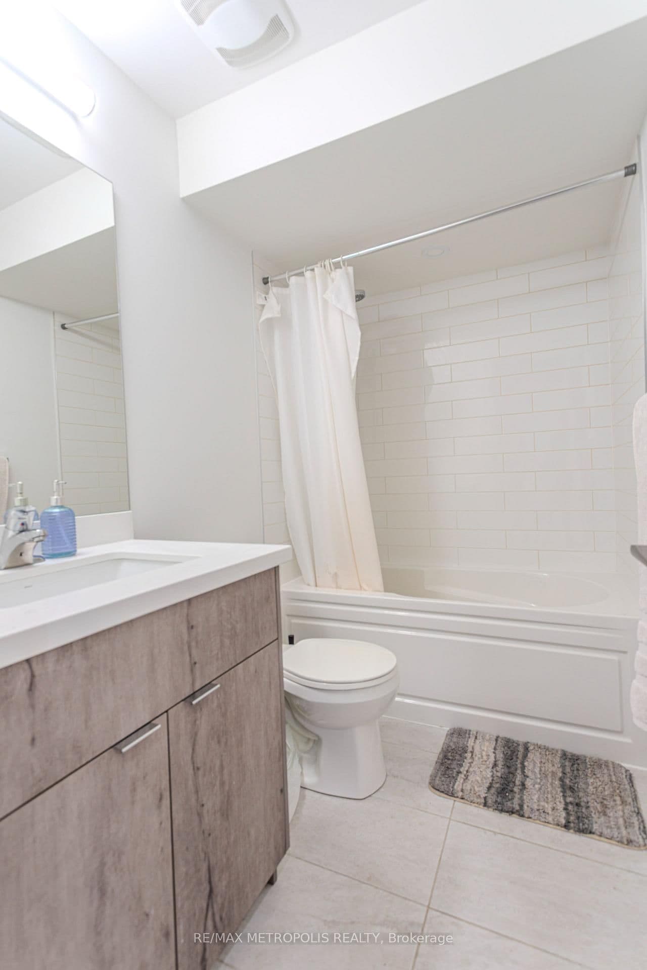 79A Laburnham Avenue, Unit Basement thumbnail 23