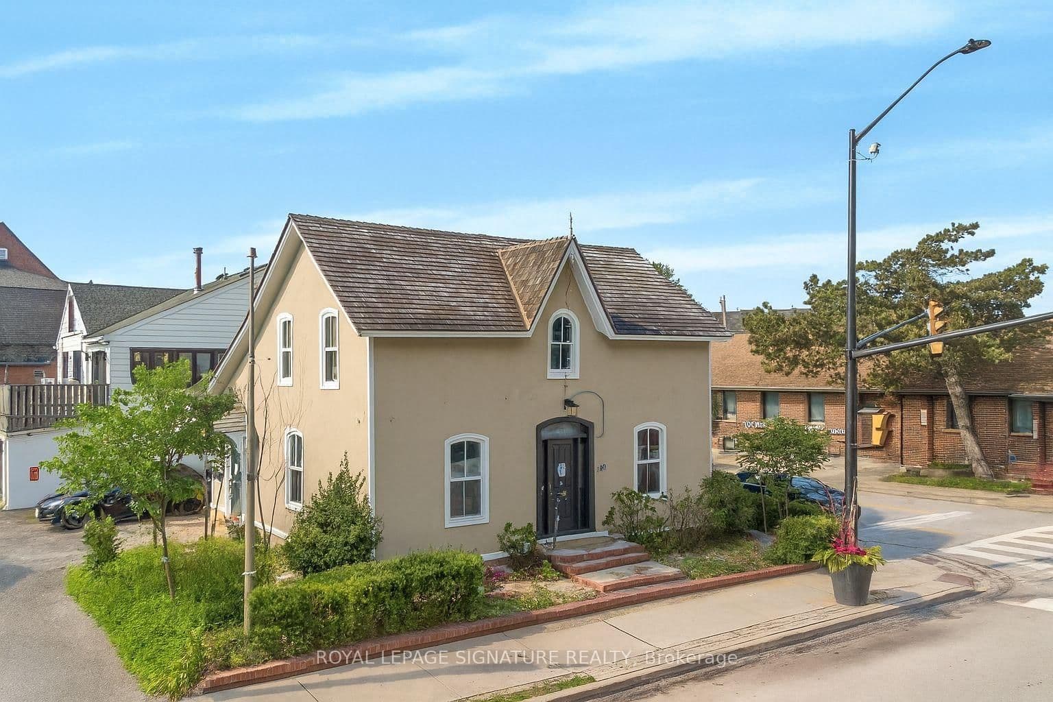 140 Trafalgar Road thumbnail 4