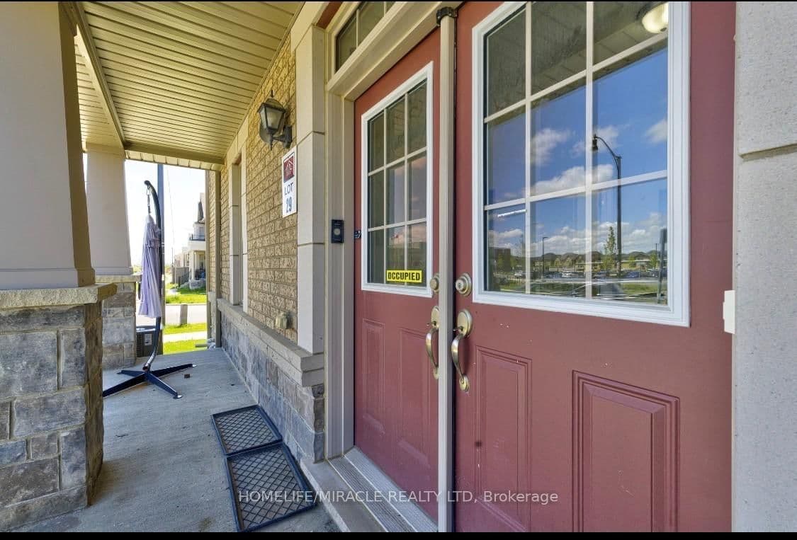 566 Brisdale Drive thumbnail 4