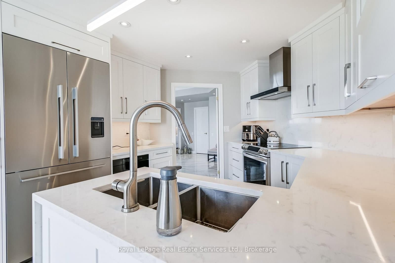 60 Old Mill Road, Unit PH1 thumbnail 12