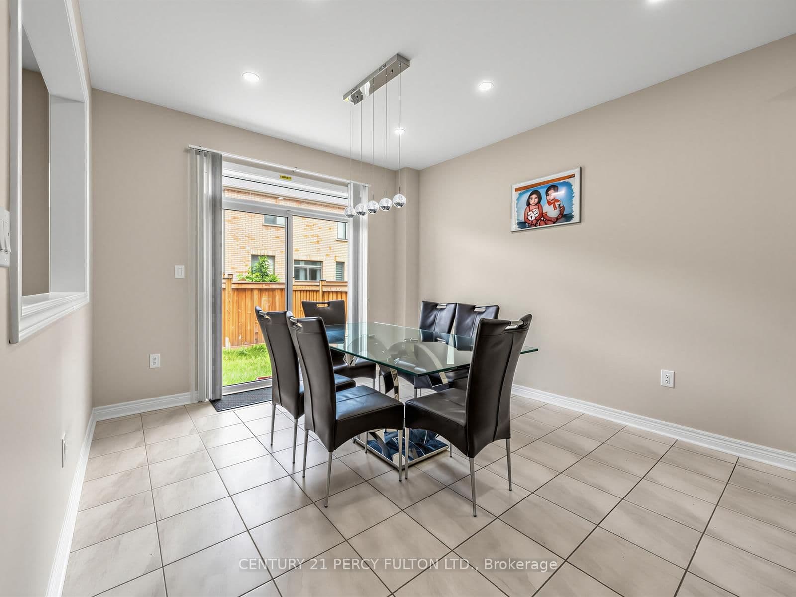 54 Farringdon Crescent thumbnail 7
