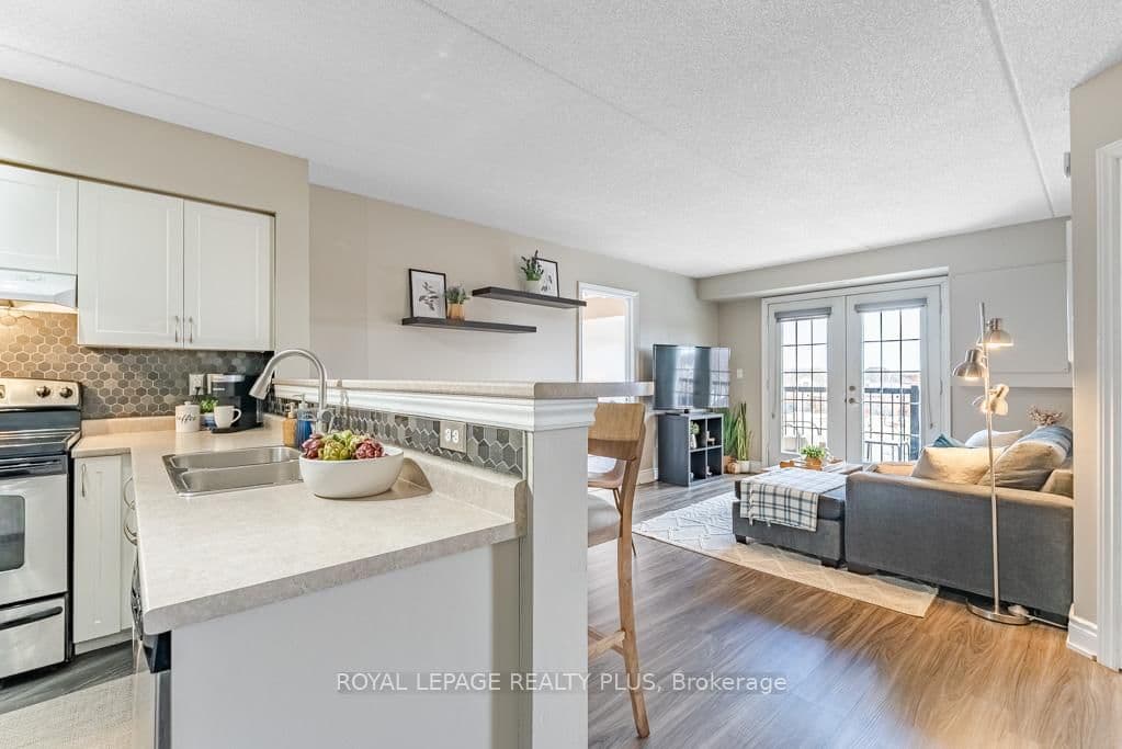 1370 Main Street E, Unit 309 thumbnail 2