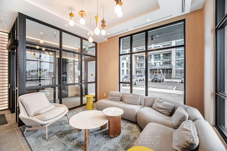 770 Whitlock Avenue, Unit 412 thumbnail 4