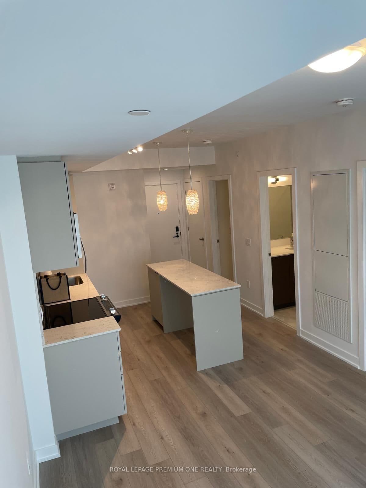 770 Whitlock Avenue, Unit 412 thumbnail 5