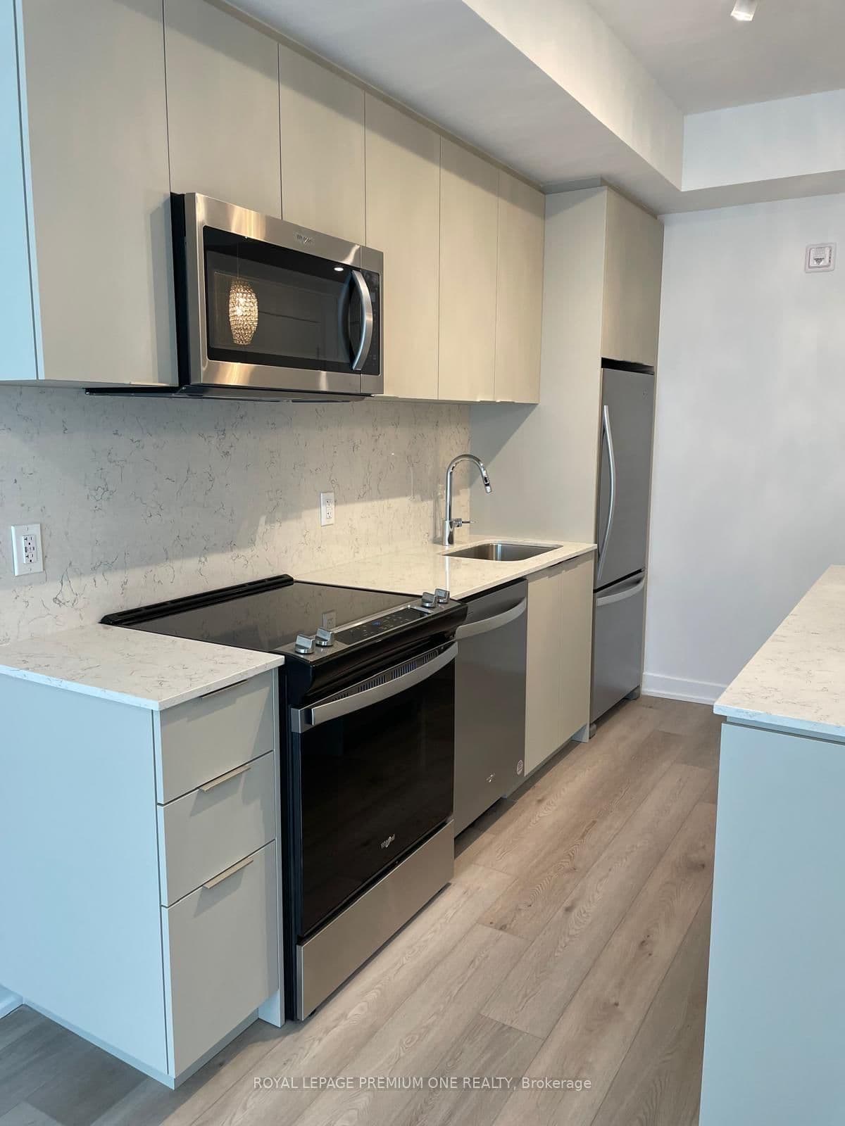 770 Whitlock Avenue, Unit 412 thumbnail 7