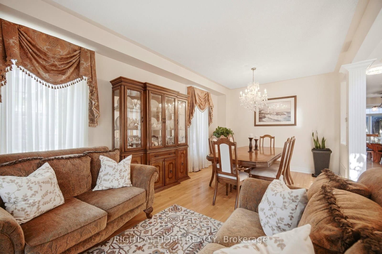 1021 Hemstreet Crescent thumbnail 9