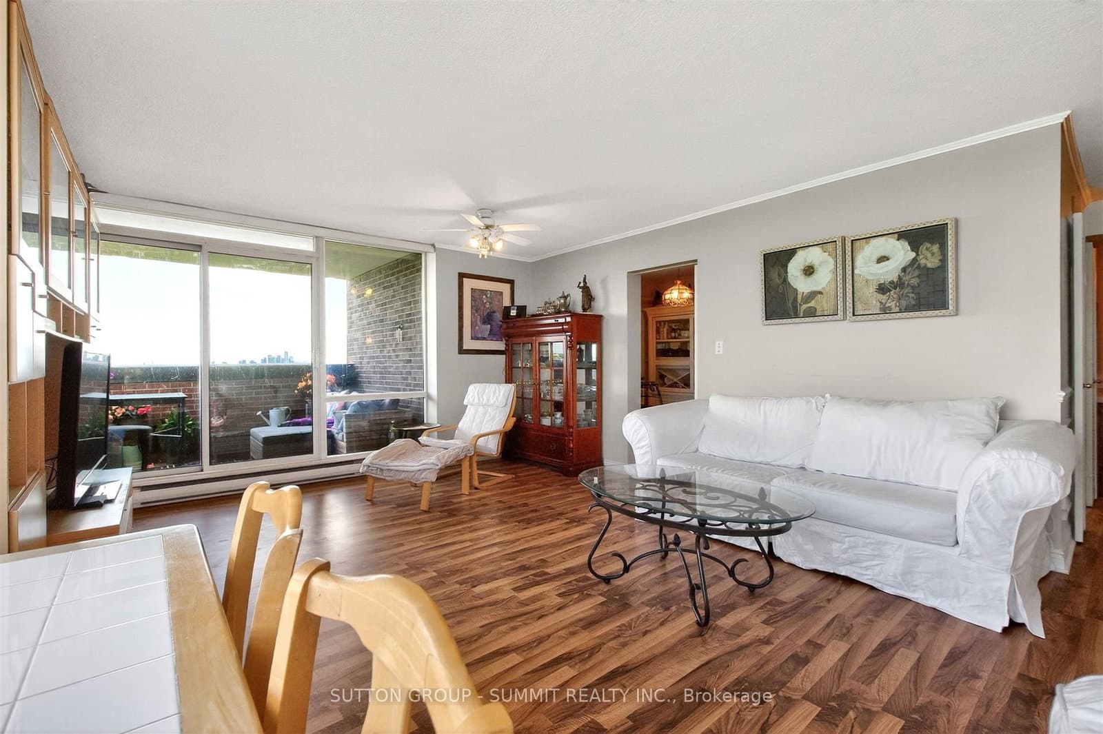 1535 LAKESHORE Road E, Unit 1606 thumbnail 13