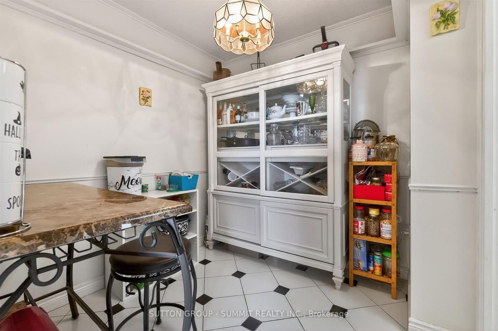 1535 LAKESHORE Road E, Unit 1606 thumbnail 8