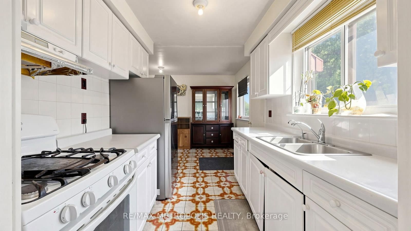 1 Council Crescent thumbnail 9