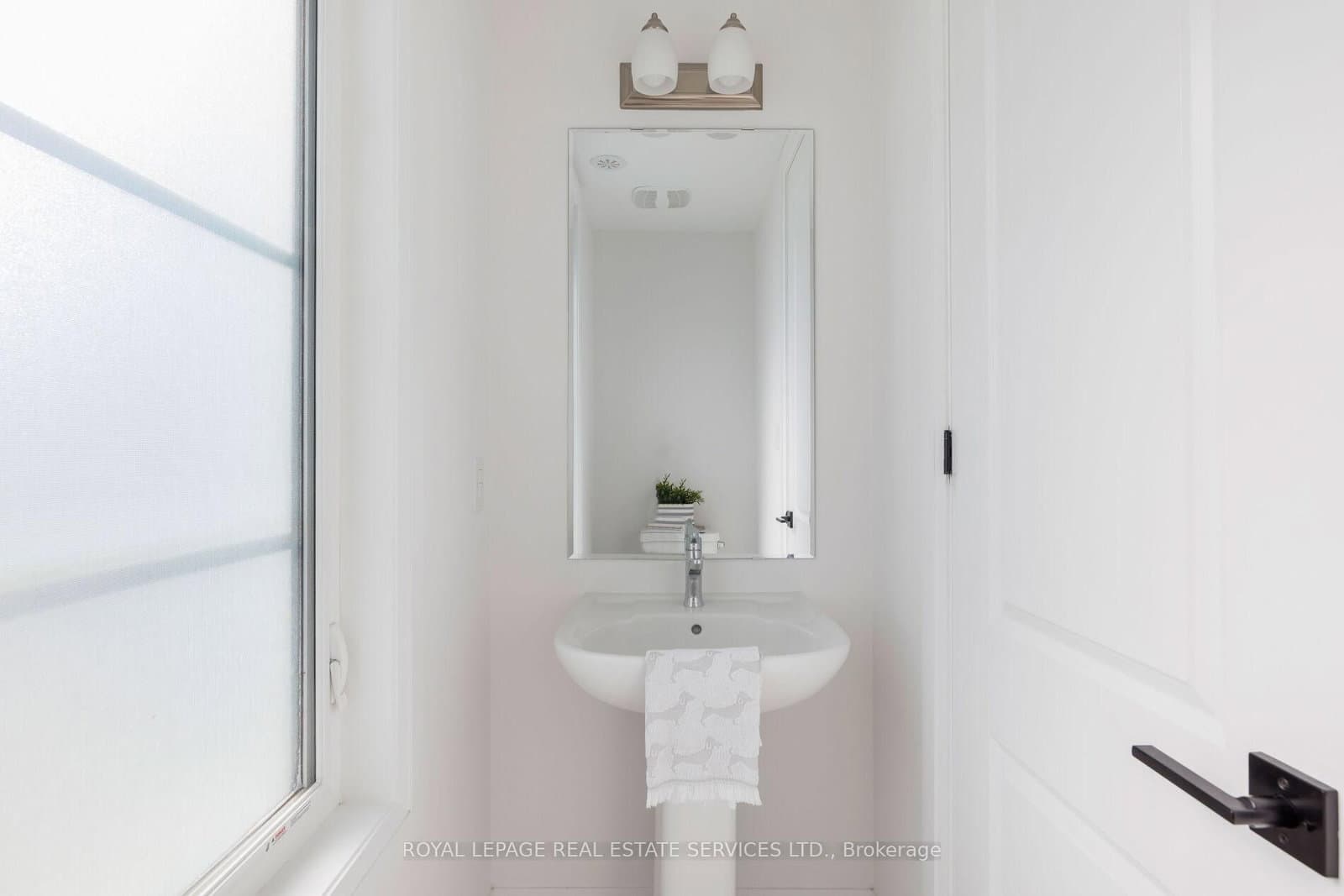 1317 Leriche Way, Unit 86 thumbnail 19