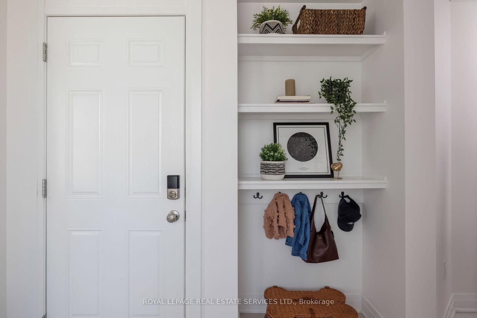 1317 Leriche Way, Unit 86 thumbnail 4