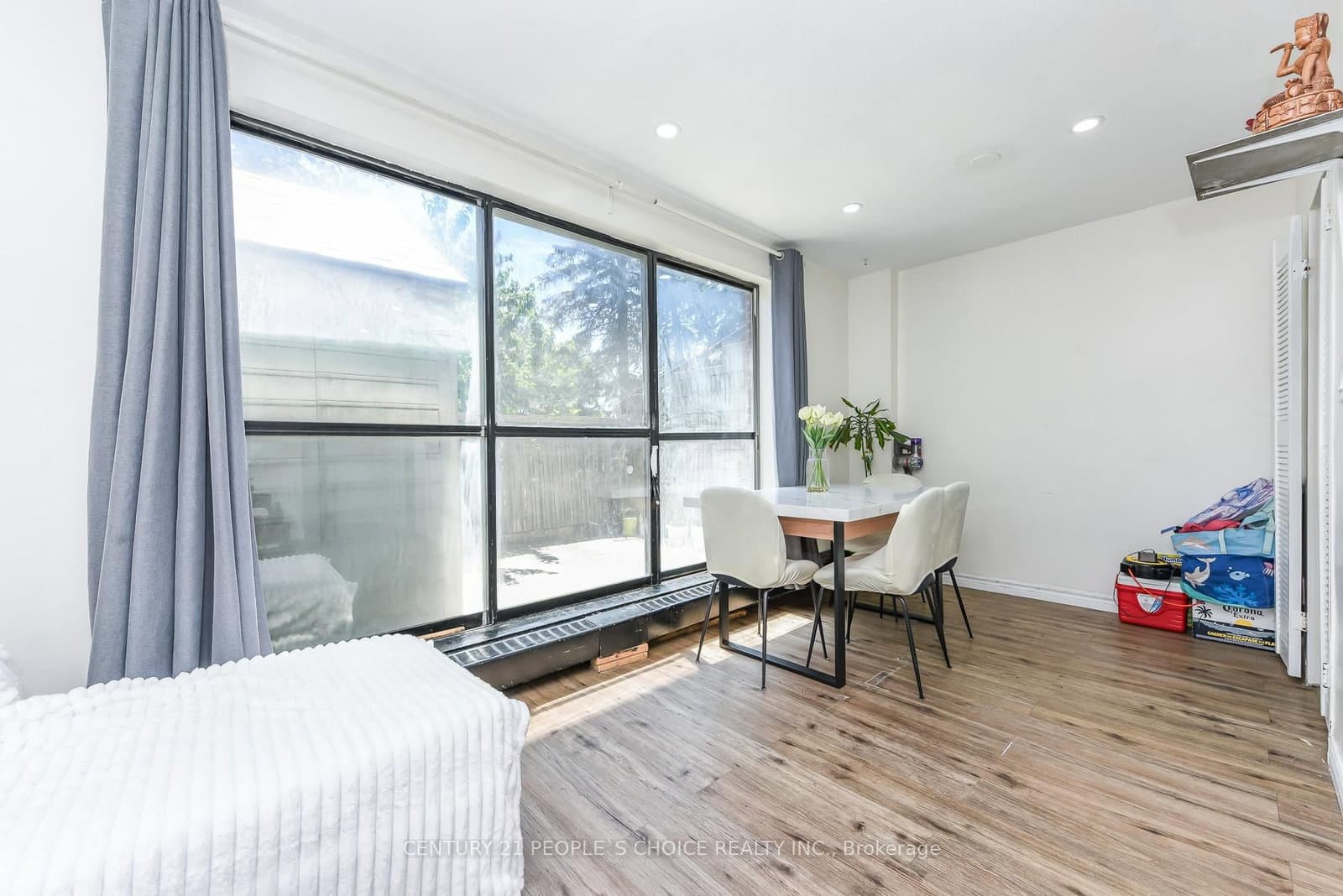 10 Eddystone Avenue, Unit 108 thumbnail 10