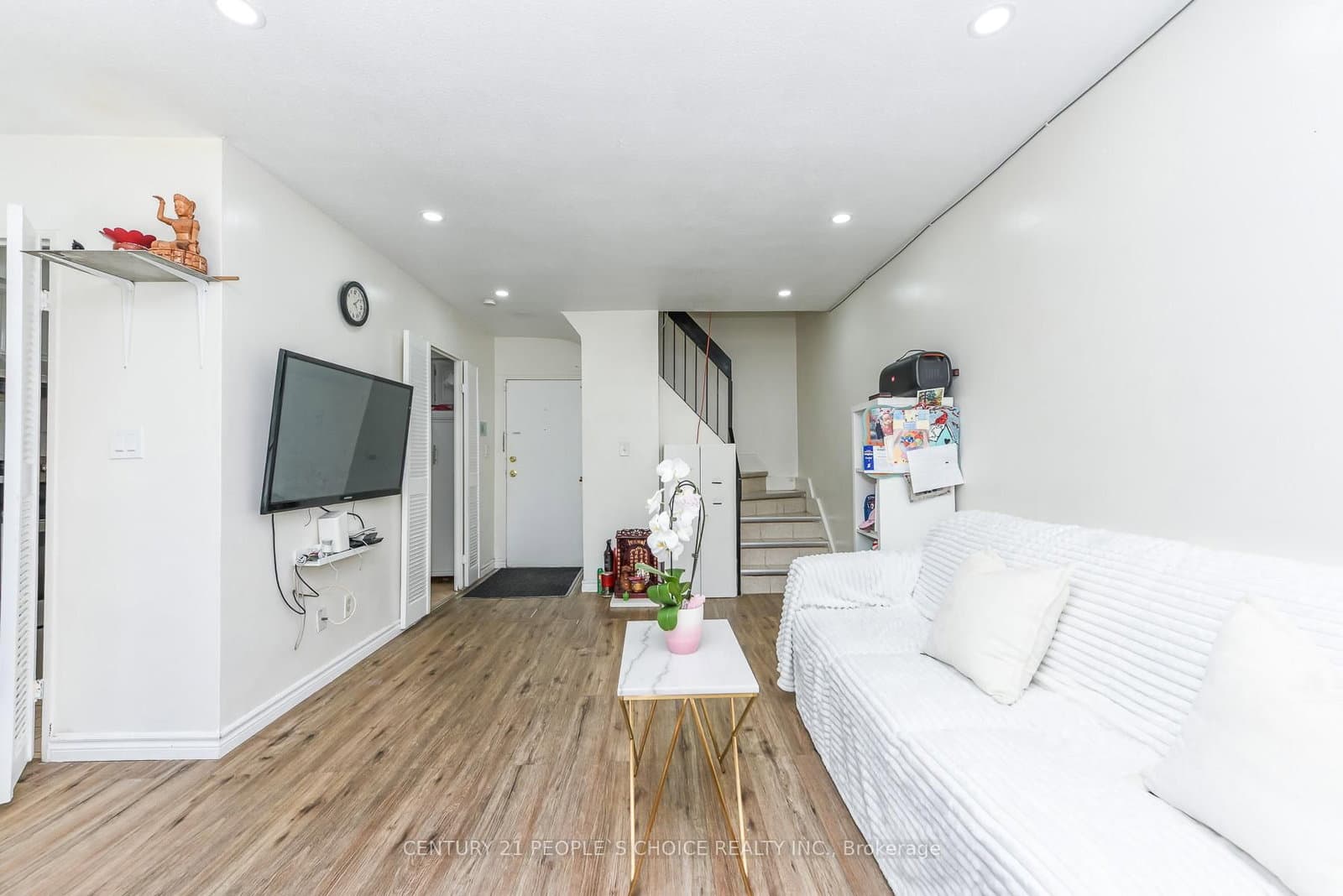 10 Eddystone Avenue, Unit 108 thumbnail 17