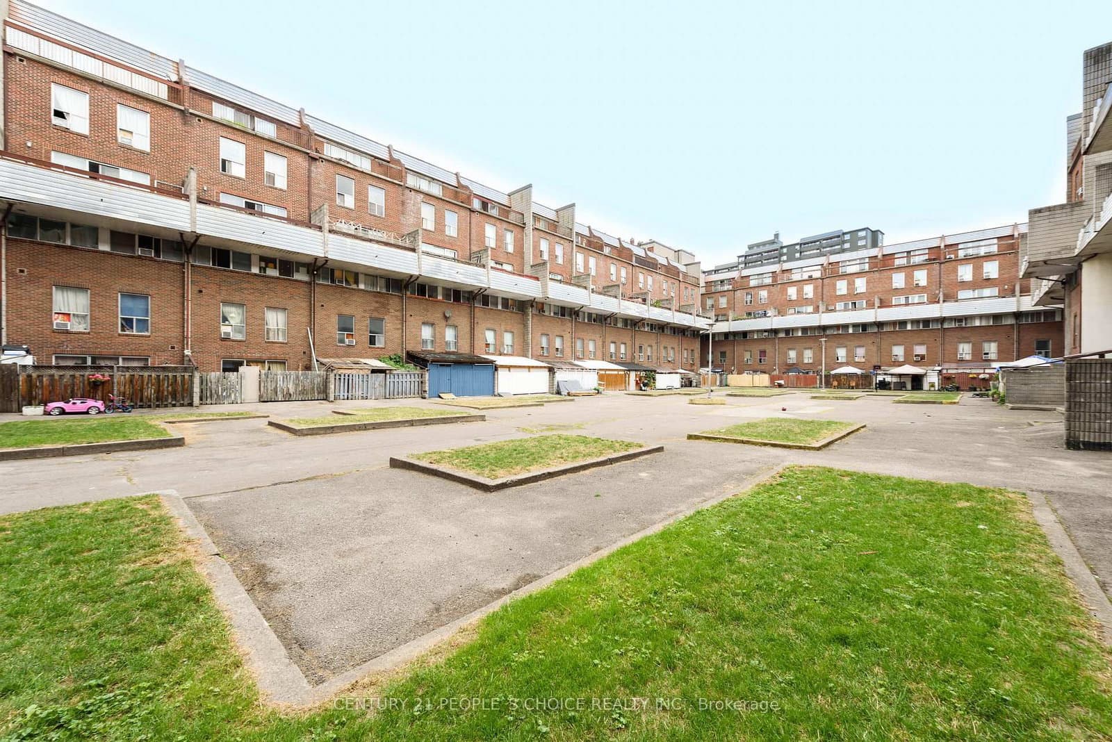 10 Eddystone Avenue, Unit 108 thumbnail 40