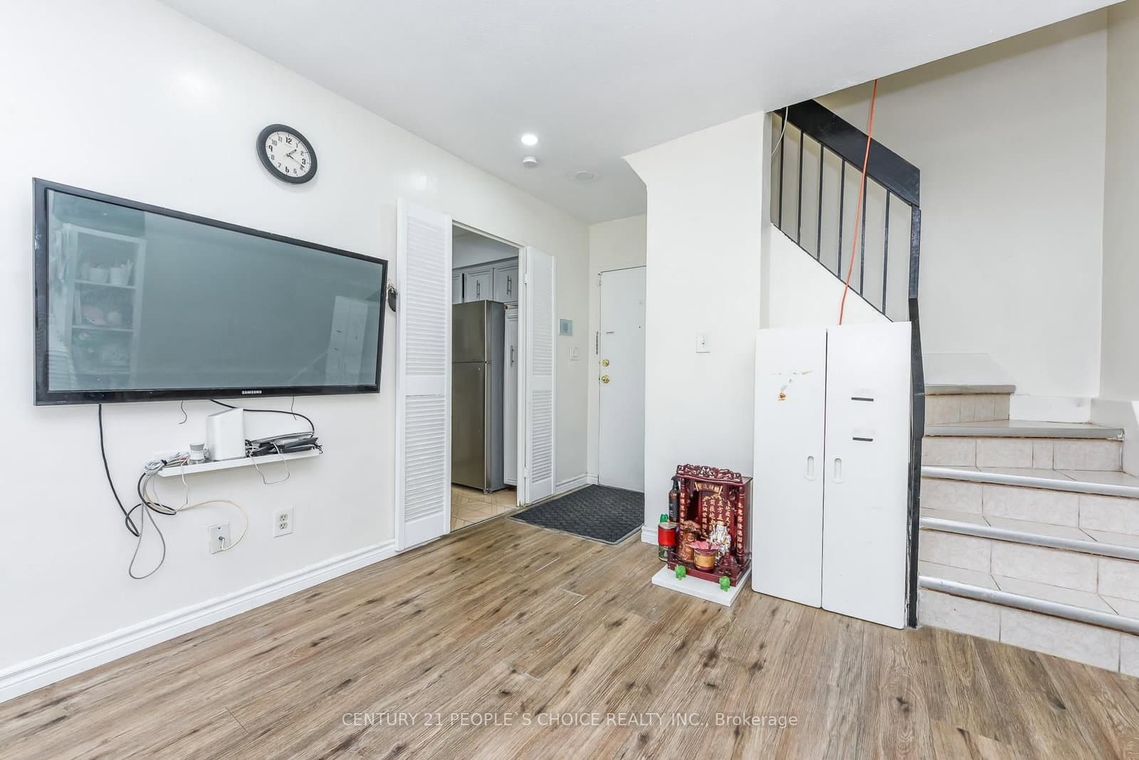 10 Eddystone Avenue, Unit 108 thumbnail 6