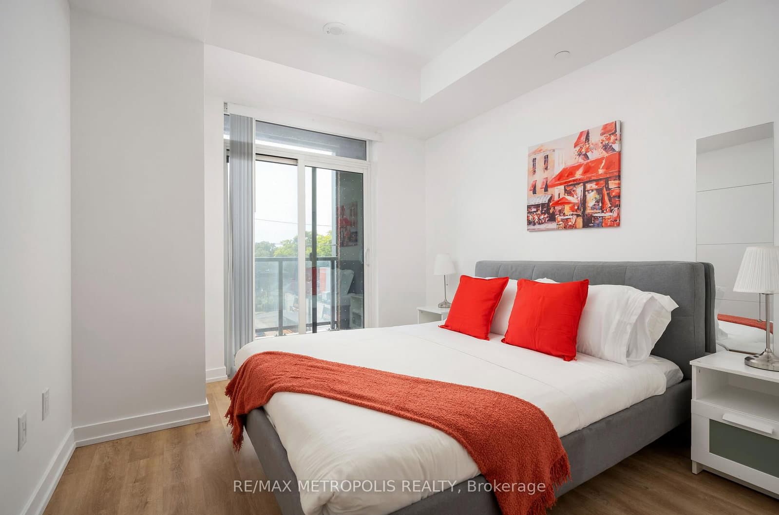 2300 St Clair Avenue W, Unit 407 thumbnail 11