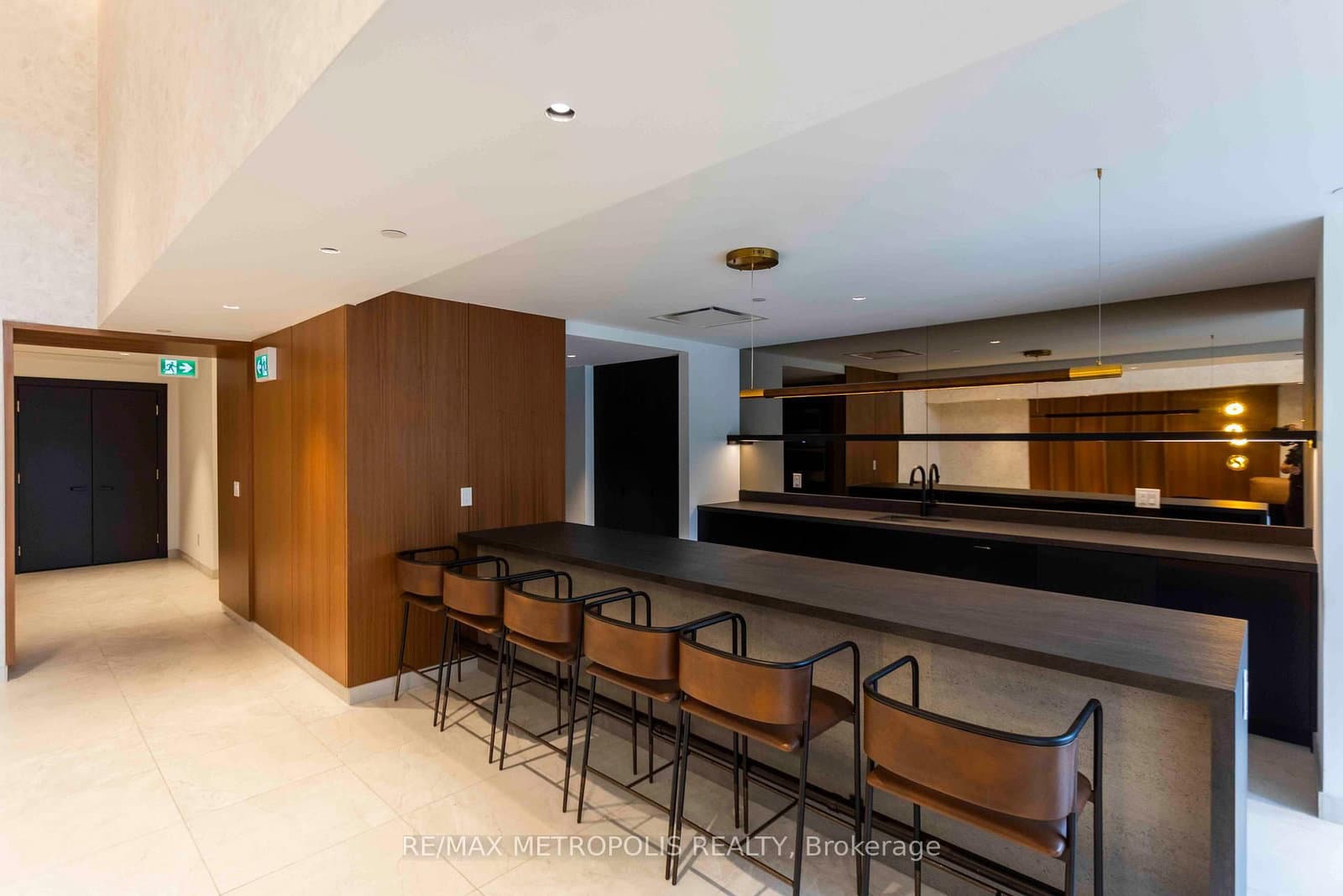 2300 St Clair Avenue W, Unit 407 thumbnail 25