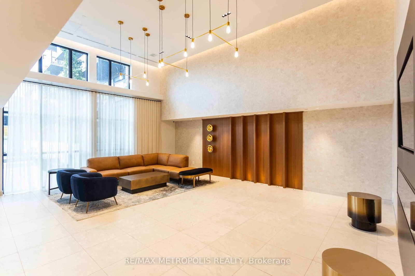 2300 St Clair Avenue W, Unit 407 thumbnail 26