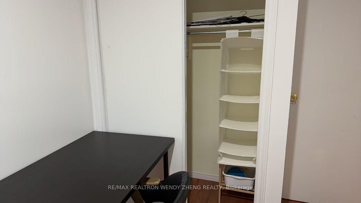 306 Cook Road, Unit 3rd thumbnail 3