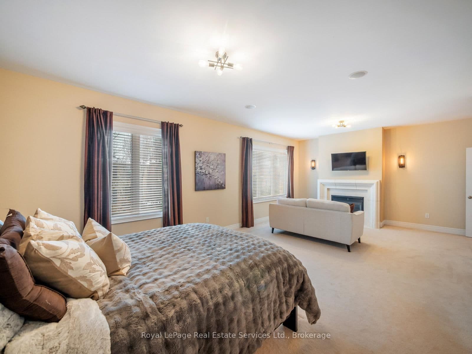 1468 Ferncrest Road thumbnail 18