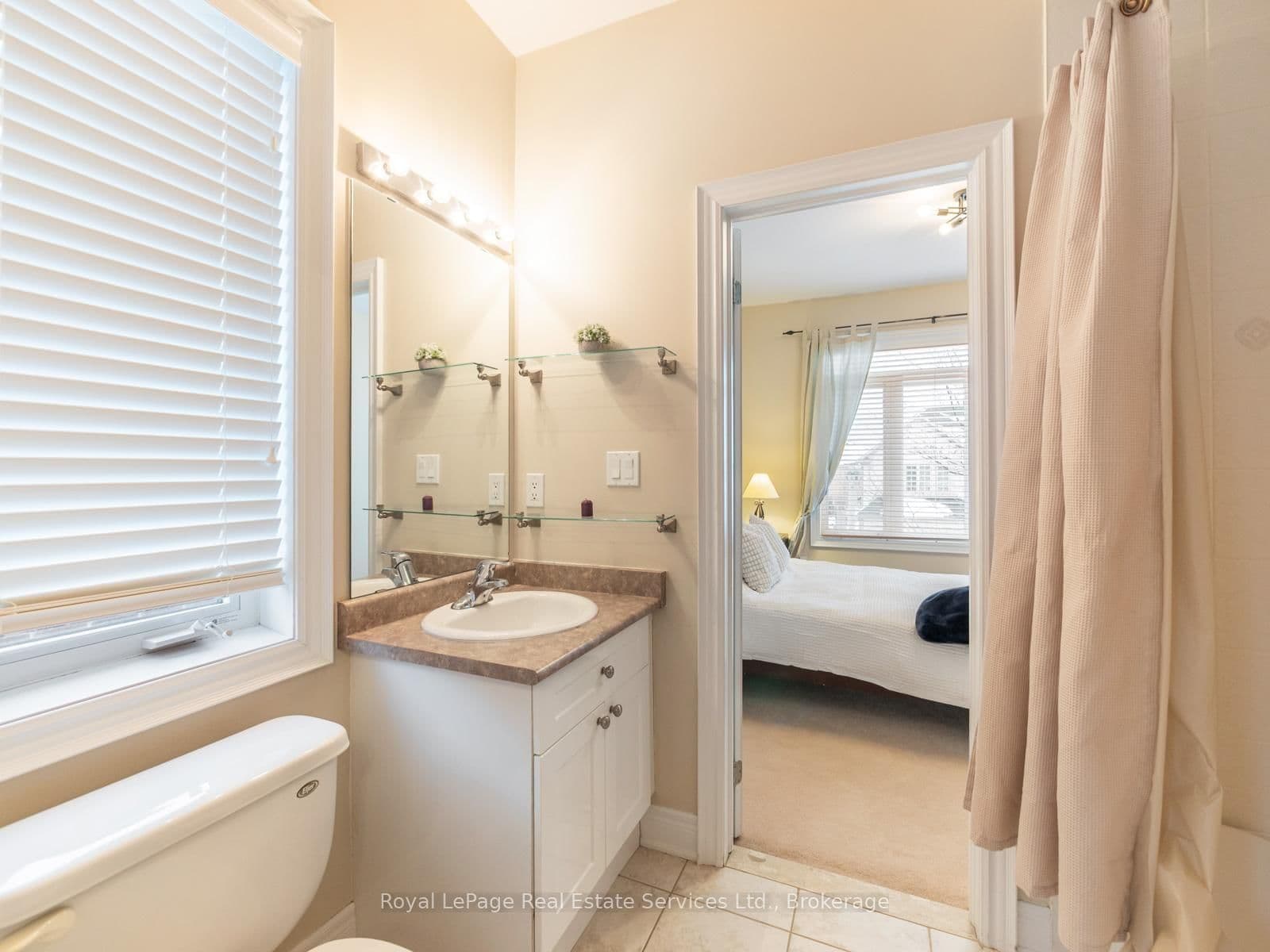 1468 Ferncrest Road thumbnail 23