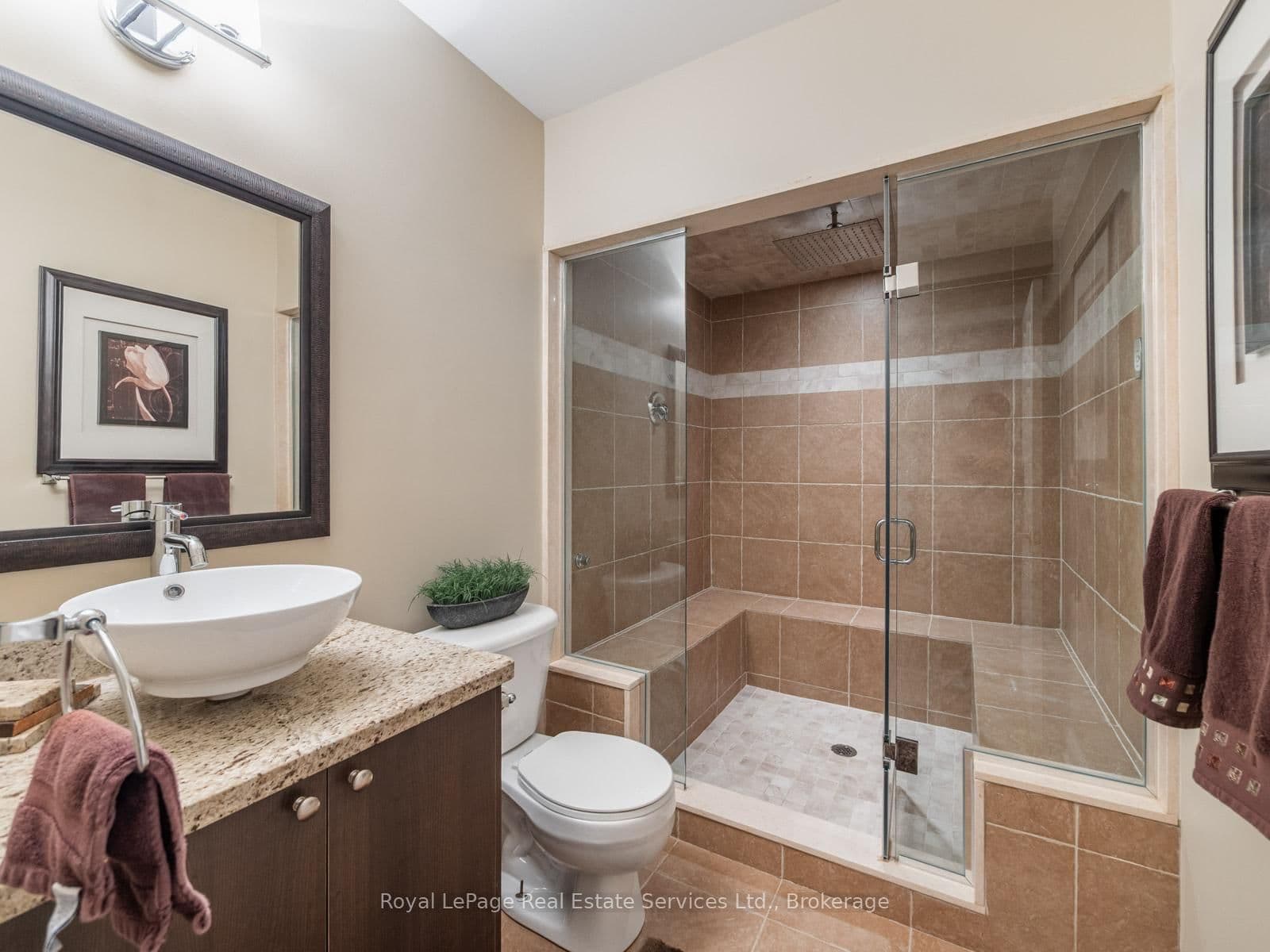 1468 Ferncrest Road thumbnail 31