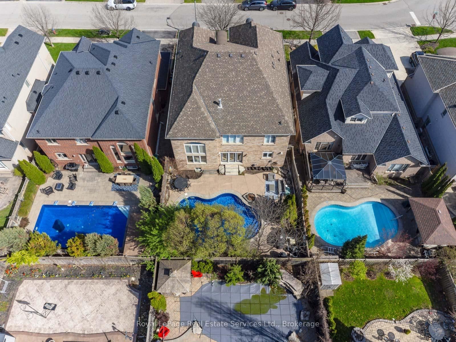 1468 Ferncrest Road thumbnail 40