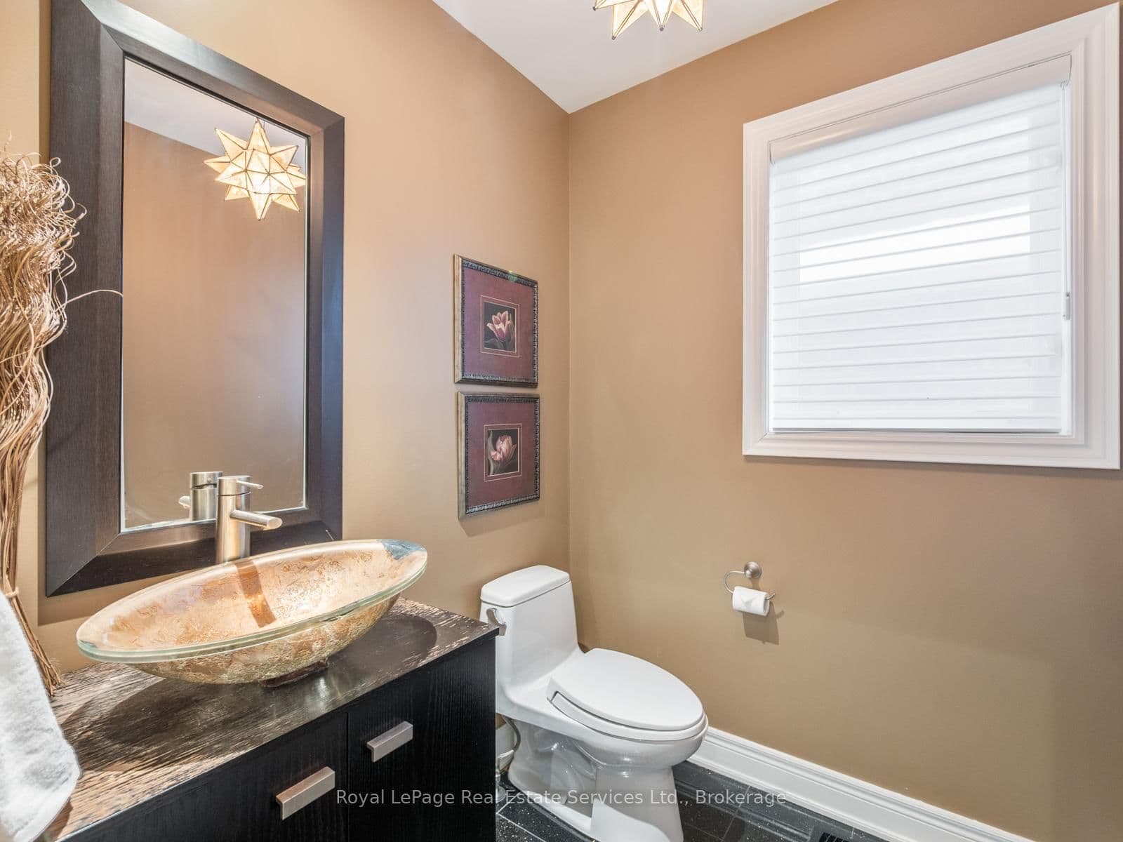 1468 Ferncrest Road thumbnail 6