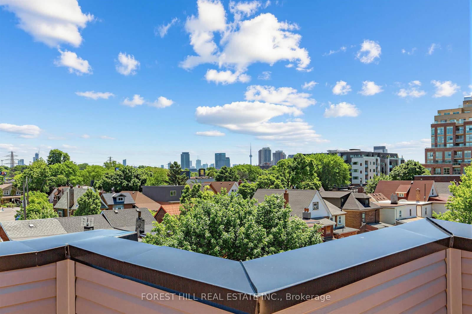 40 Ed Clark Gardens, Unit 2 thumbnail 24