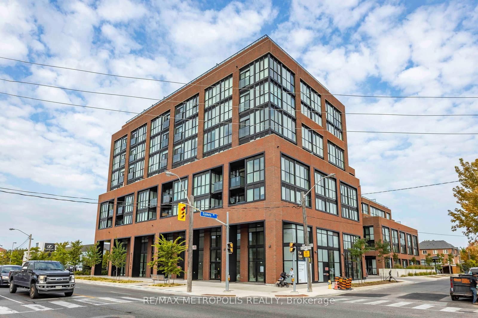 2300 St Clair Avenue W, Unit 619