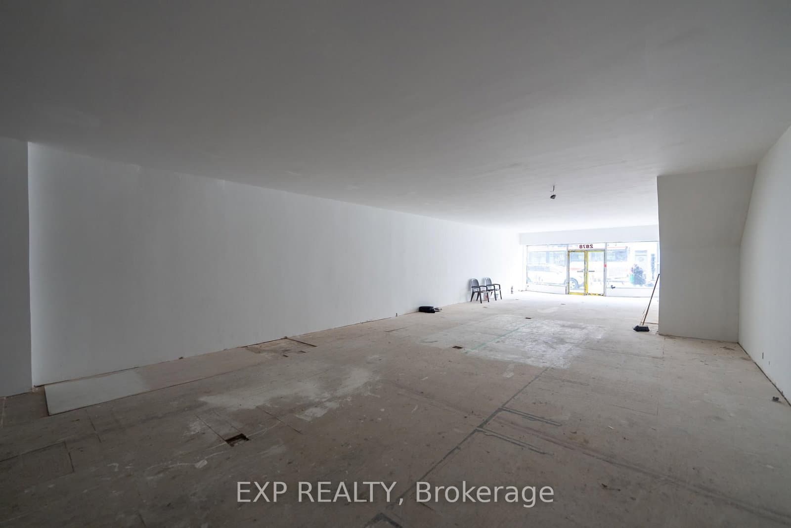 2878 Dundas Street W thumbnail 16