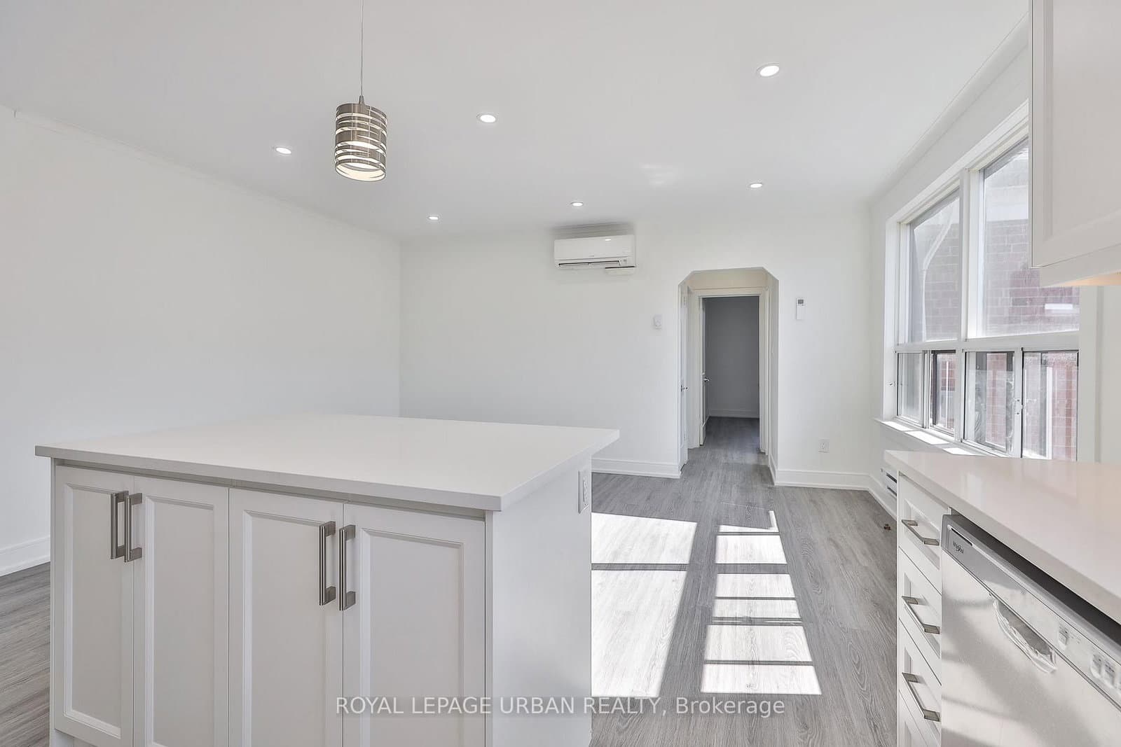 2841 Keele Street, Unit 5 thumbnail 3