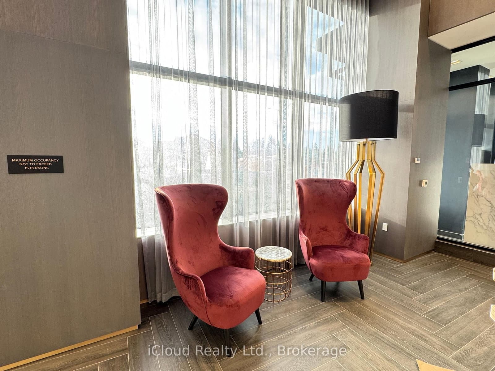 395 Dundas Street W, Unit 417 thumbnail 20