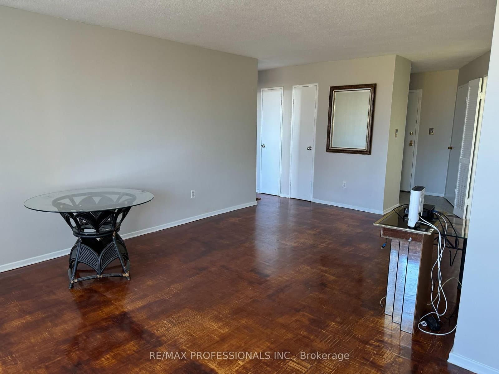 11 Wincott Drive, Unit 602 thumbnail 2