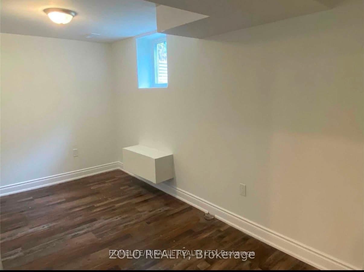 236B Renforth Drive thumbnail 9