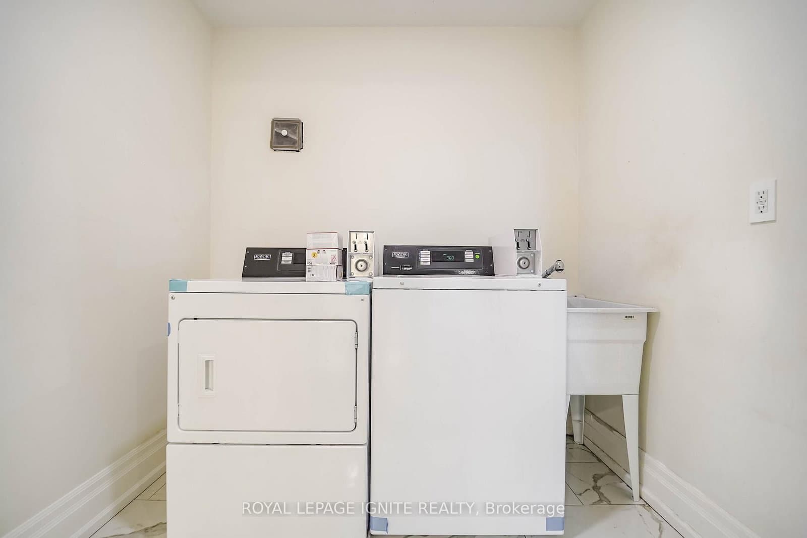 300 Cornelius Parkway, Unit Bsmt thumbnail 15