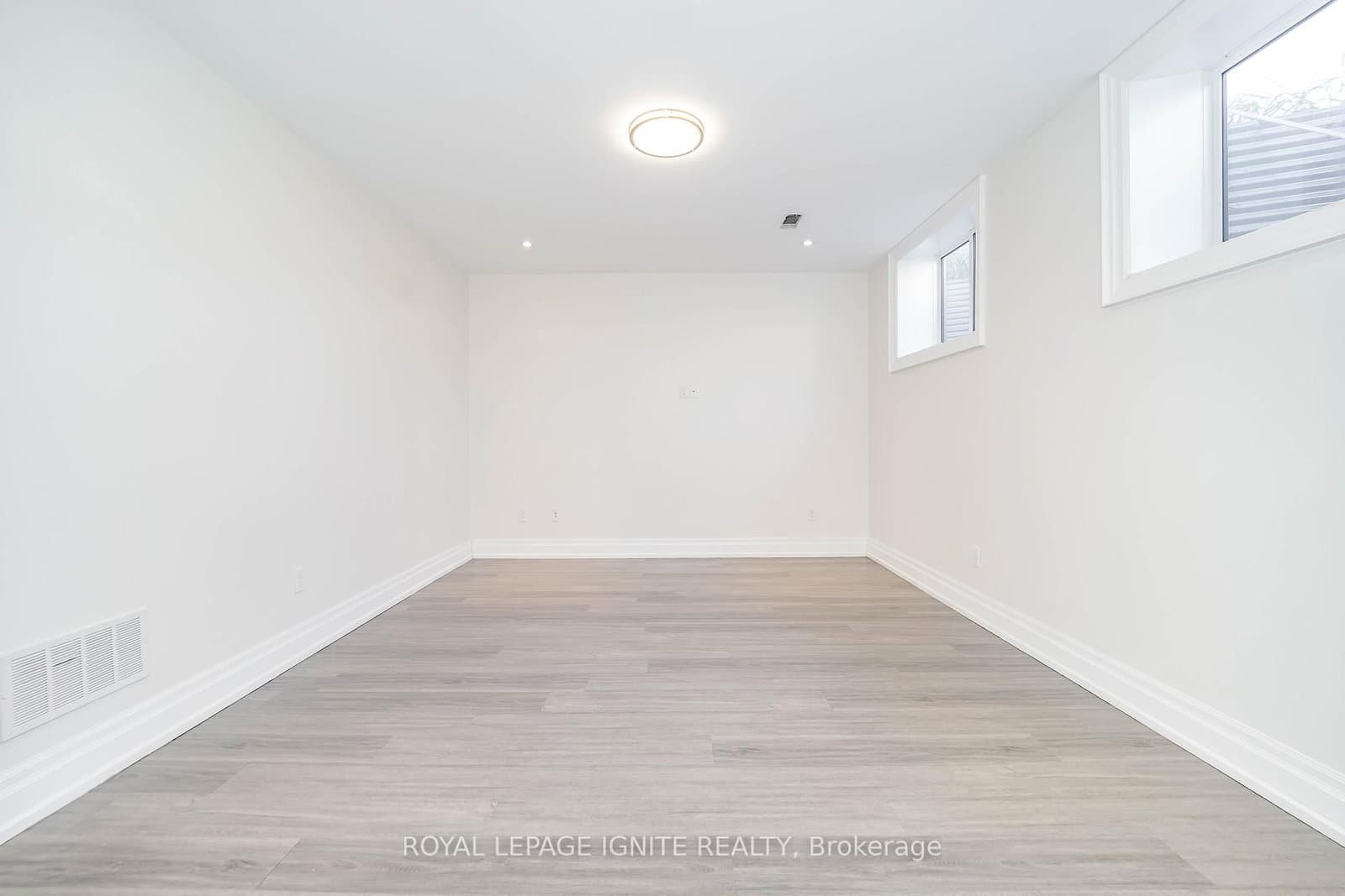 300 Cornelius Parkway, Unit Bsmt thumbnail 5